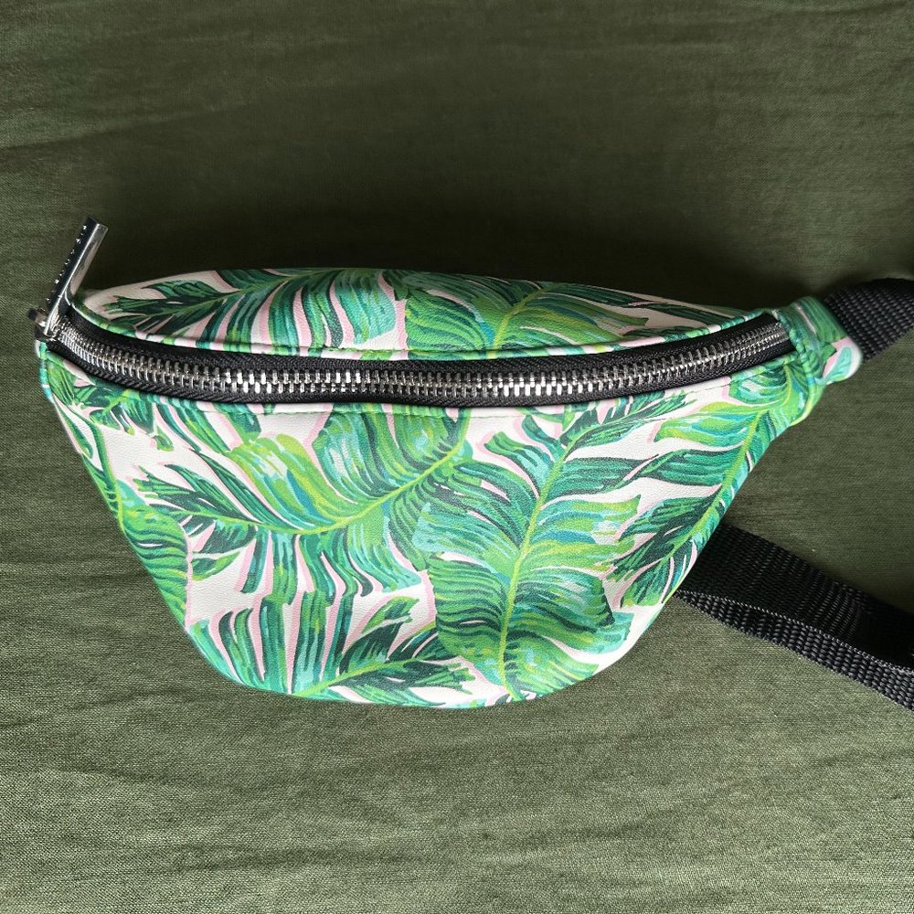Skinny Dip | Botanical Monstera Leaf Crossbody Waist Bag
